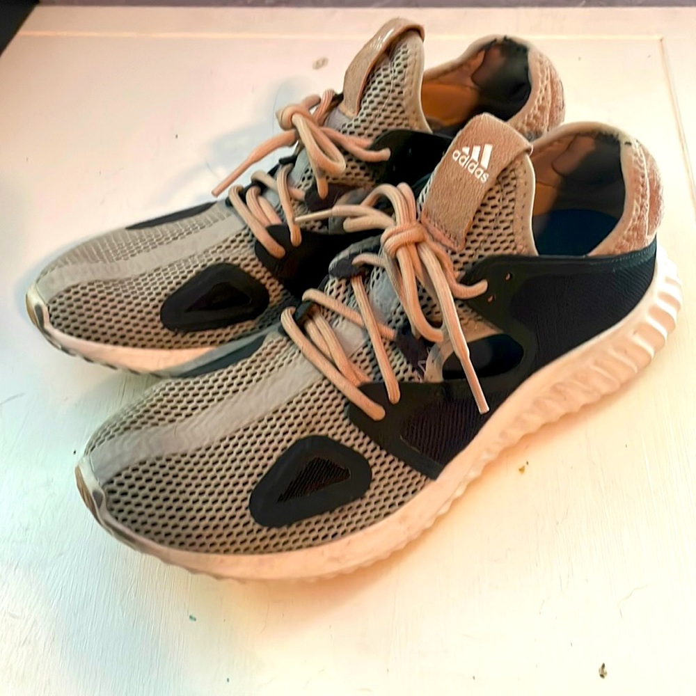 Adidas Run Lux Clima size 8.5 no box
